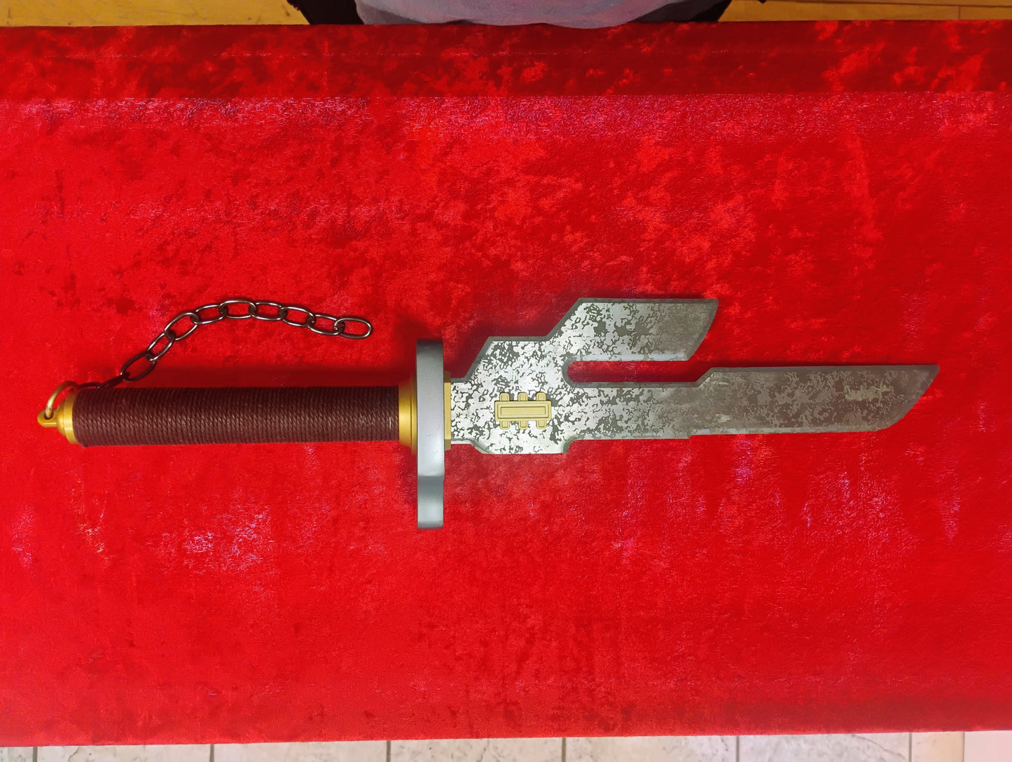 Inverted Battle-worn Spear of Heaven Stainless Steel Sword